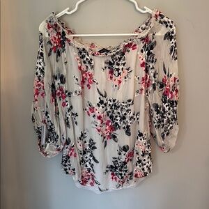 Floral Off-Shoulder White House Black Market Women's Top - XS